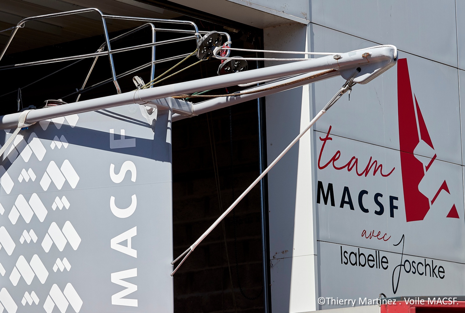 [PHOTO] Mise à l'eau IMOCA MACSF
