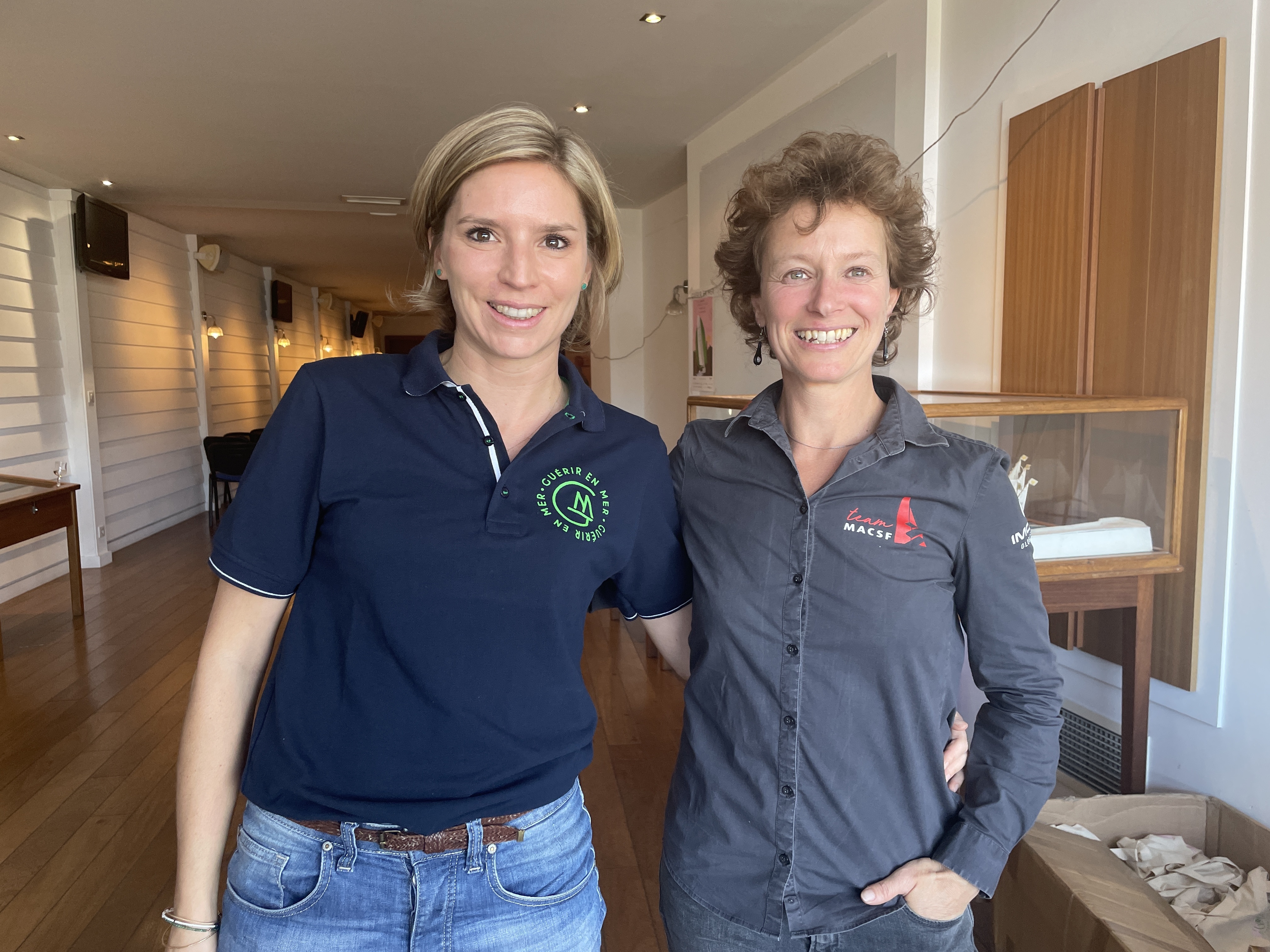 [PHOTO] Marine Crest-Guilluy, présidente de Guérir en mer et Isabelle Joschke, navigatrice