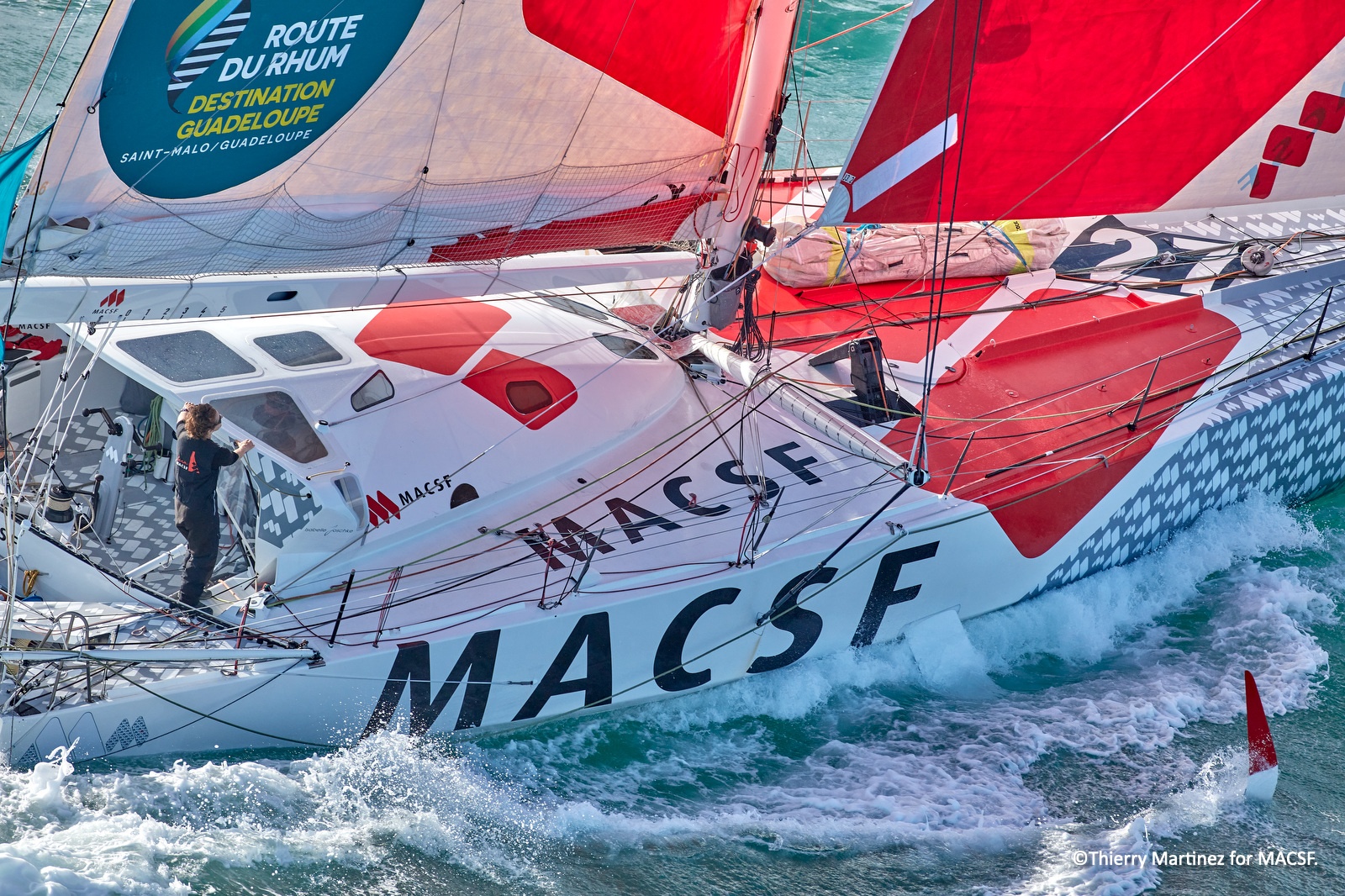 [PHOTO] Beau début de course pour MACSF