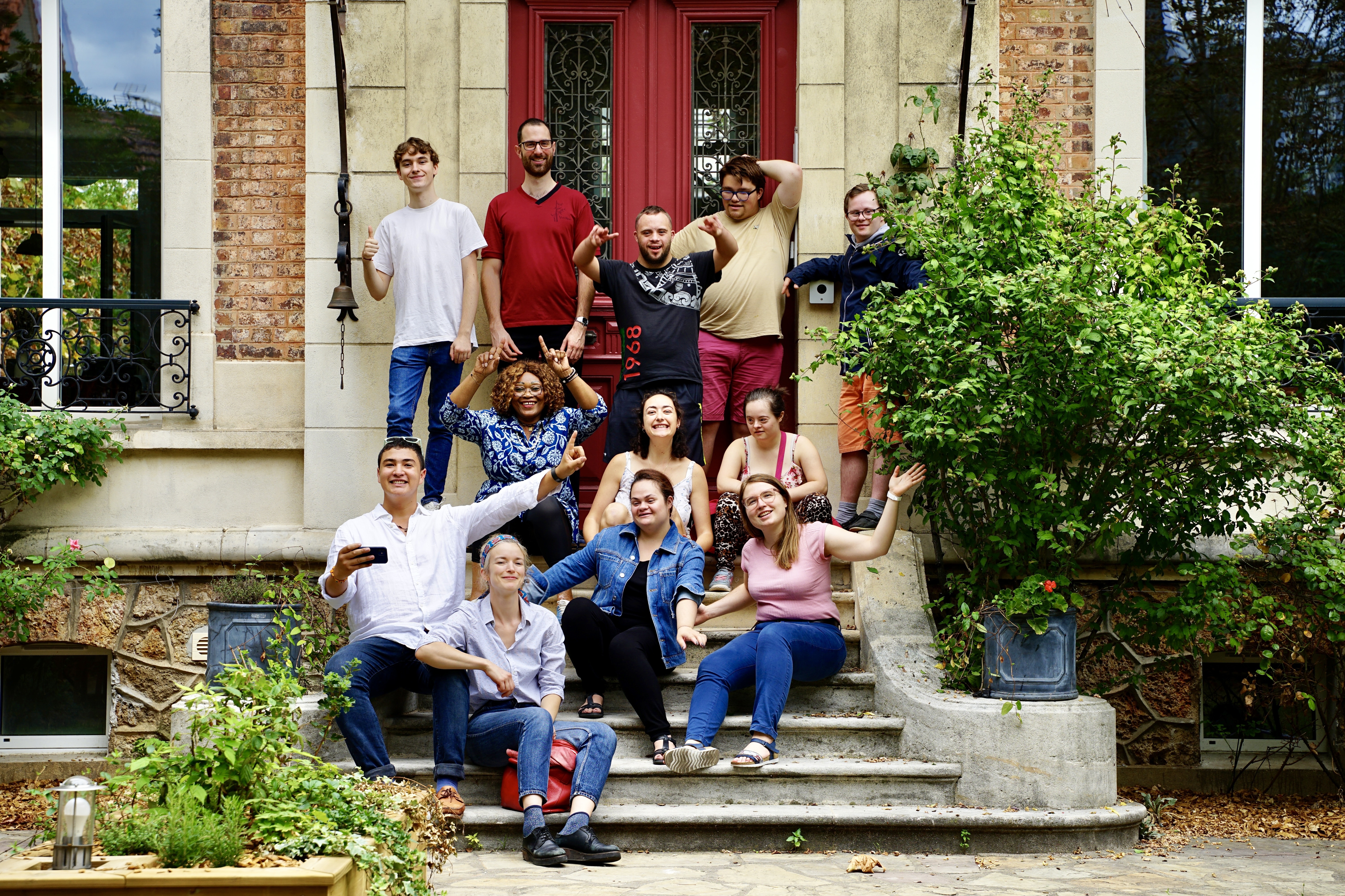 [PHOTO] Les colocs de Fratries Colombes © Fratries.JPG