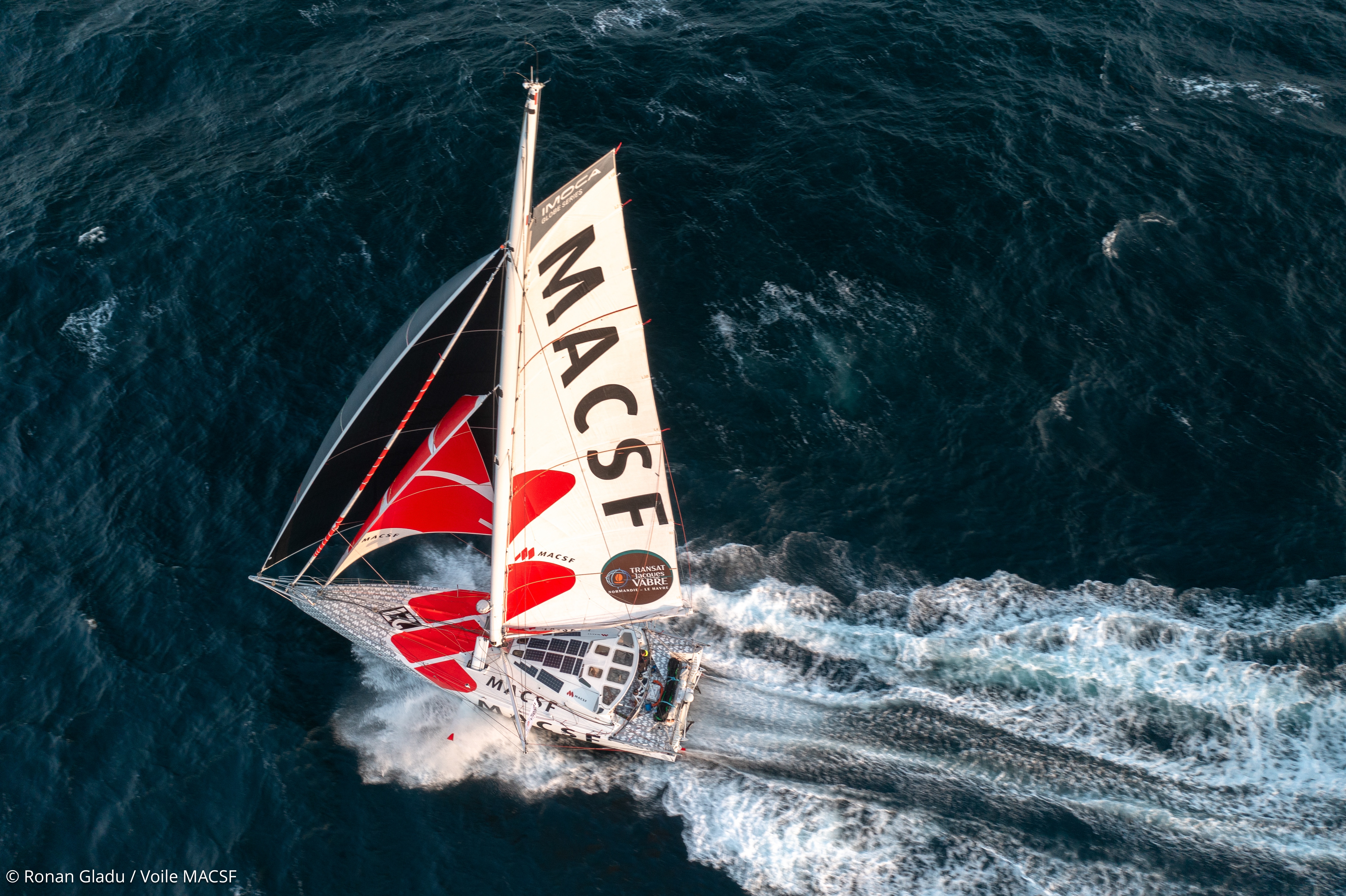 [PHOTO] L'IMOCA MACSF
