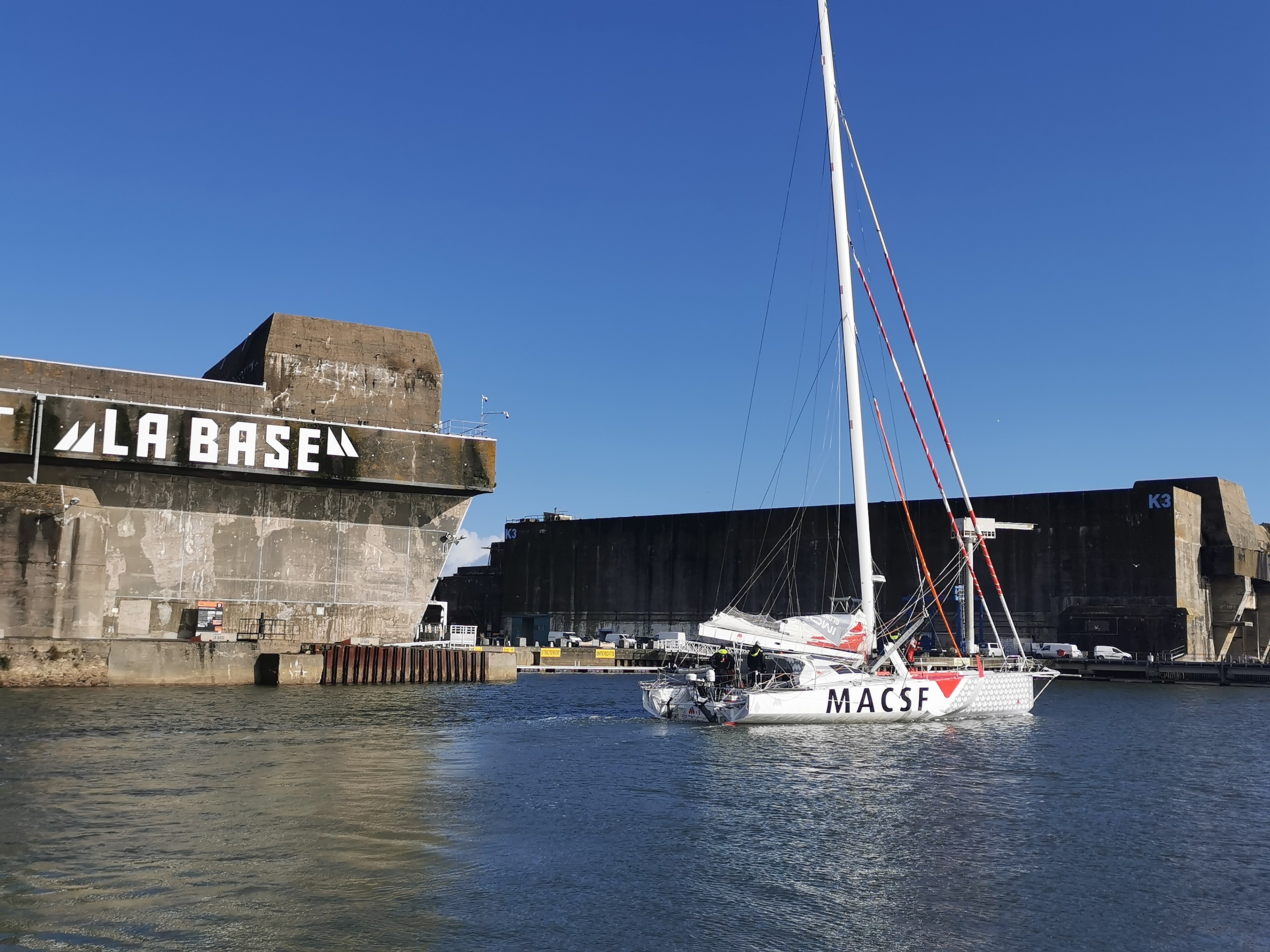[PHOTO] L'IMOCA MACSF de nouveau en course