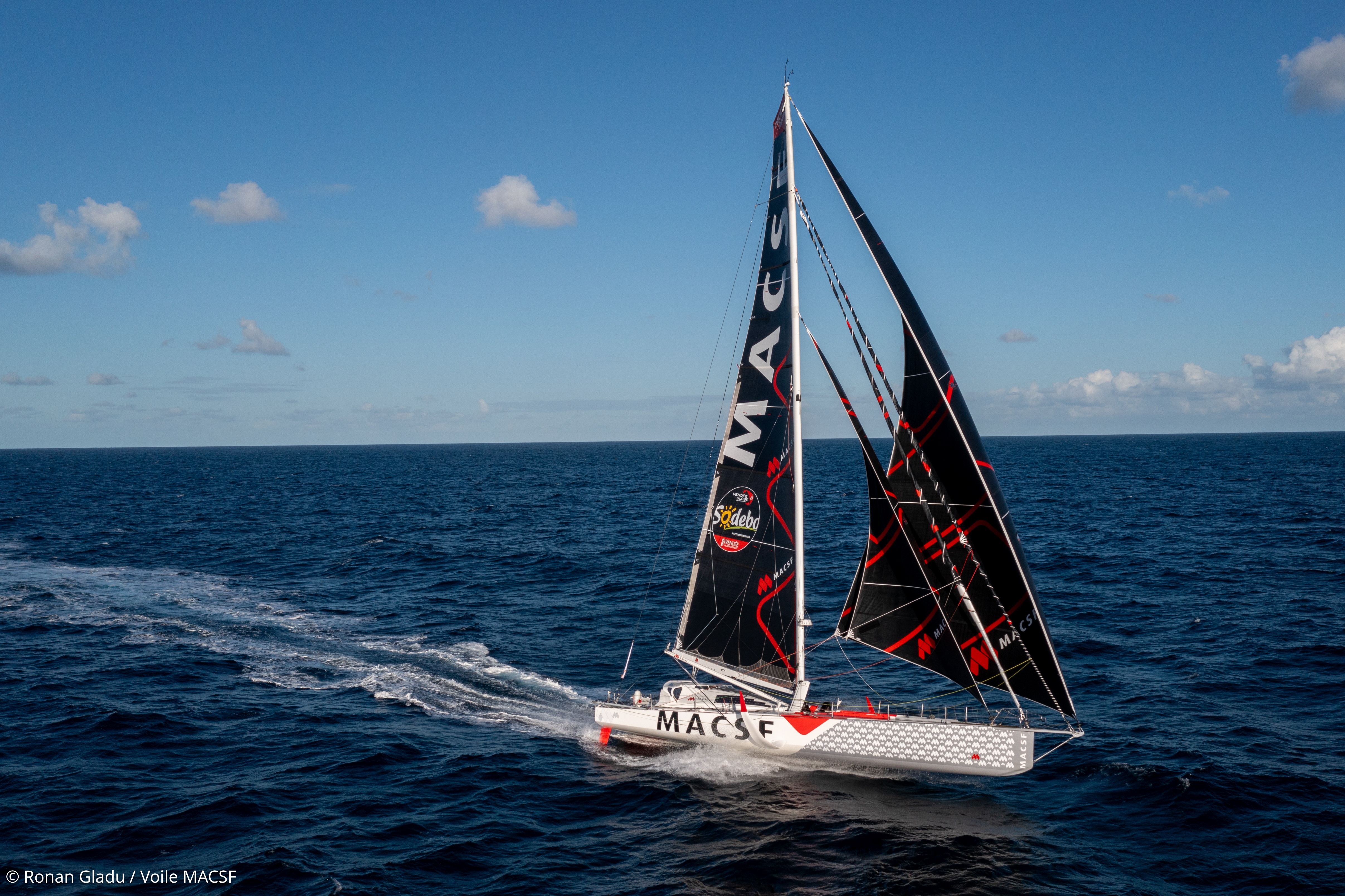 [PHOTO] L'IMOCA MACSF
