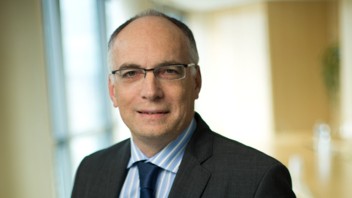 La MACSF s’engage pour aider les soignants  à surmonter la crise du coronavirus,  une tribune de Stéphane Dessirier, directeur général