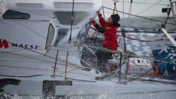 Vendée Globe : Objectif terre pour Isabelle Joschke