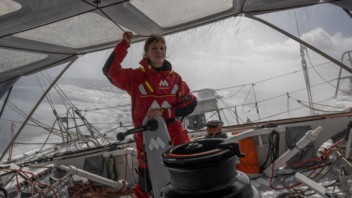 Isabelle Joschke et l’IMOCA MACSF prêts pour le Défi Azimut Lorient Agglomération