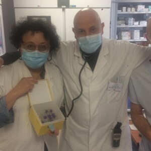 Vaccination COVID Nîmes.jpg