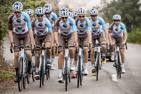 Equipe cycliste AG2R LA MONDIALE presse AG2R LA MONDIALE