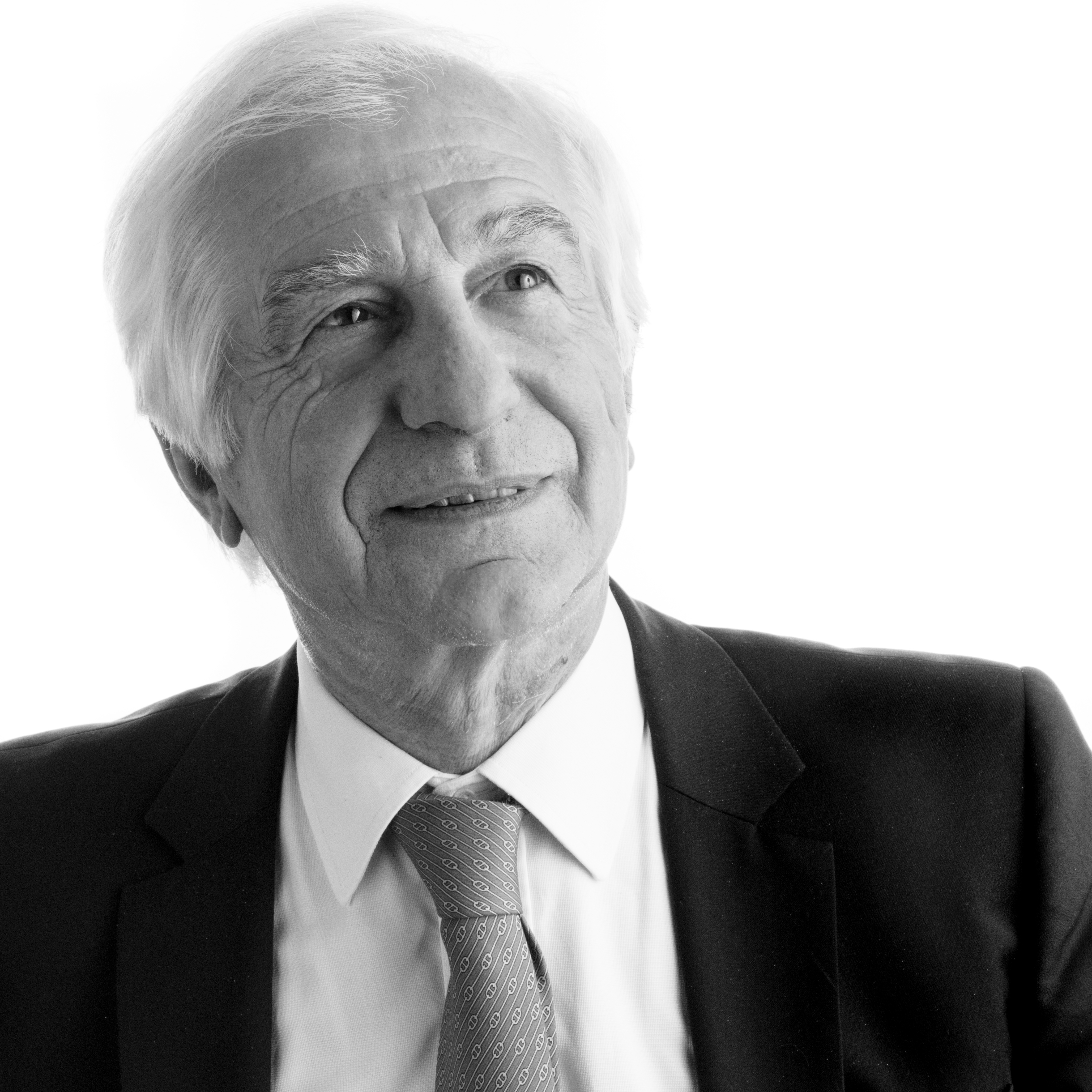 Portrait de Bernard Carayon