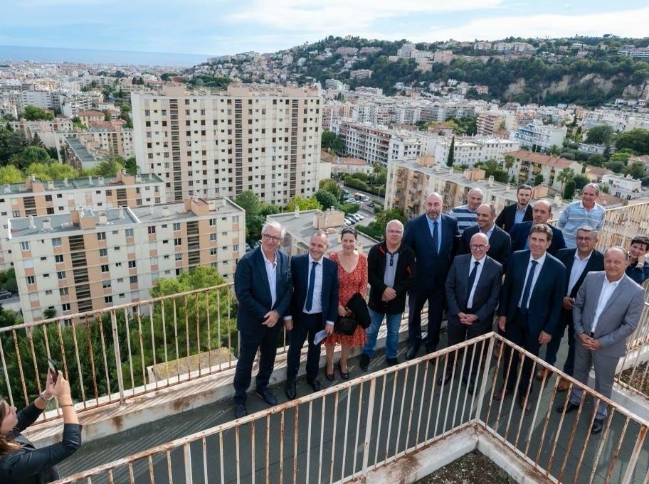 SIGNATURE D’UNE LETTRE D’ENGAGEMENT DE SUBVENTION PAR LE CONSEIL DEPARTEMENTAL DES ALPES-MARITIMES EN FAVEUR DE LA RENOVATION ENERGETIQUE DE LA RESIDENCE COMTE DE FALICON A NICE