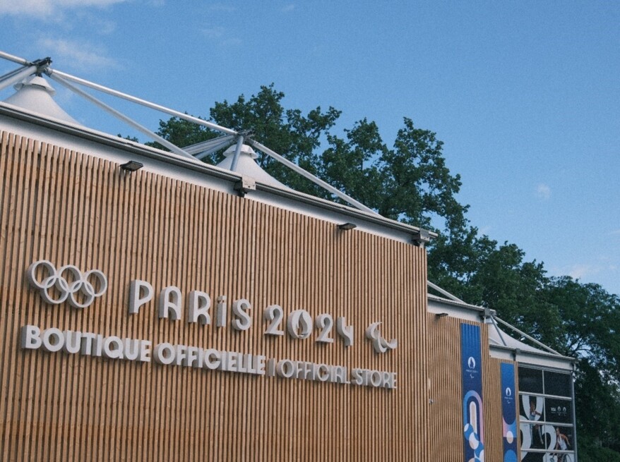 Ouverture du megastore Paris 2024 sur les Champs Elysees Newsroom Paris 2024