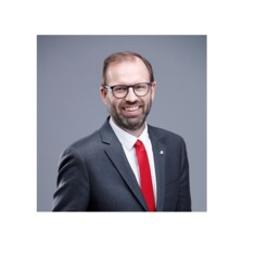 Benoit Courmont est nommé membre du Comité de direction Groupe en charge de l’épargne et de la clientèle patrimoniale