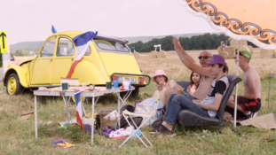 « La République de Juillet », sur la banquette arrière du Tour