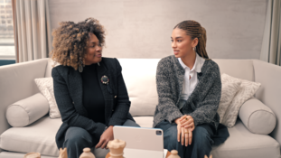 Exclu. "Ma fille a très vite compris" : Laura Flessel, maman et championne, se livre sans tabou sur l’éloignement avec sa famille