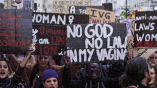 Le combat continue : IVG, histoire(s)  de combattantes