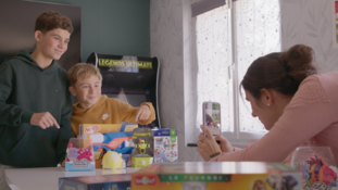 Enfants influenceurs : une vie sur les réseaux