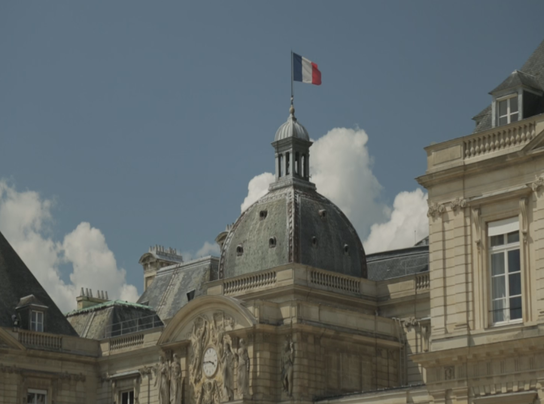 les amoureux du luxembourg.png