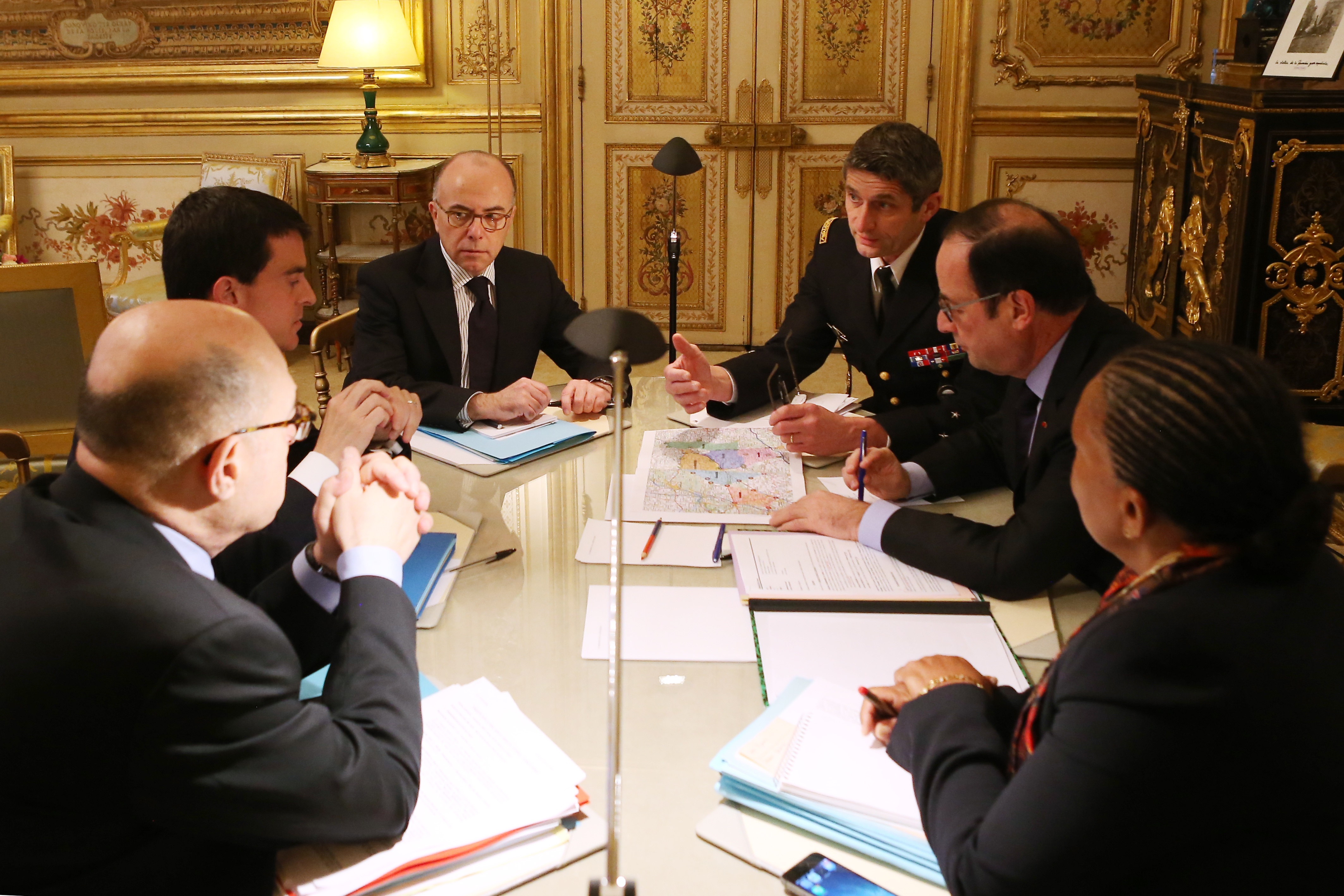 Attentats, au coeur du pouvoir