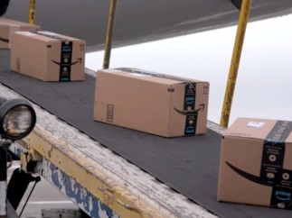 Évènement - Audition de Frédéric Duval, DG d'Amazon France le 28 avril à 14h30 et "Le monde selon Amazon", à voir le 2 mai à 22h30