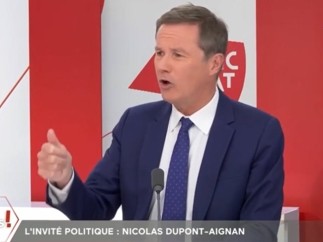 Isabelle Rome et Nicolas Dupont-Aignan l'ont dit dans "Bonjour Chez Vous !" sur Public Sénat - lundi 16 janvier 2023
