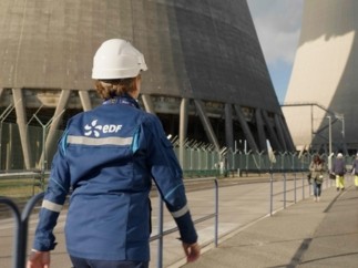 "Très chère électricité" suivi d'un débat présenté par Tâm Tran Huy dans "Un monde en doc" - Samedi 28 février à 21h