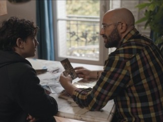 "Eduquons nos fils" suivi d'un débat présenté par Rebecca Fitoussi dans "Un monde en doc" - Samedi 7 mars à 21h