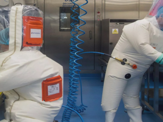 "Covid, le secret des origines" suivi d'un débat présenté par Rebecca Fitoussi dans "Un monde en doc" - Samedi 28 mars à 21h