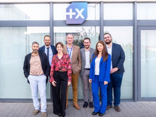 [Photo]  Les équipes de l'agence et du Centre d'Affaires Agri-Viti de Chaligny