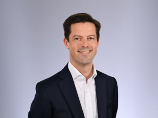 Damien Cleris_portrait serré.jpg