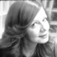 Emmanuelle Leneuf, Journalist et fondatrice du Flashtweet