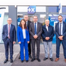 [Photo]  Personnalités présentes lors de l'inauguration
