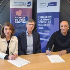 Signature de la convention de mécénat