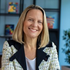 Carolina Otero CFO Allianz Seguros.jpg