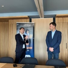 Signature convention mécénat BPAURA x VNF