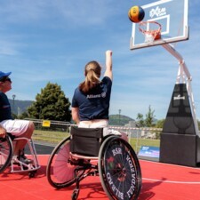 Baloncesto en silla de ruedas en MoveNow Allianz Bilbao