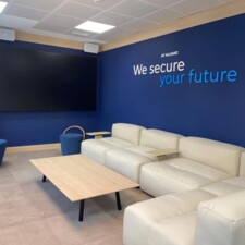 Zona de descanso en el Hub de Agentes y el Espacio Bróker de Allianz Madrid