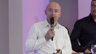 La communication d'entreprise devient technophile I Stratégies.fr