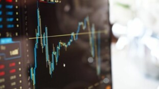 Comment Gecina se prémunit des fake news financières