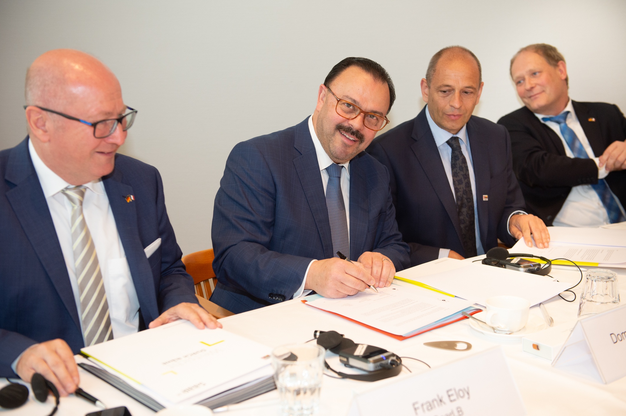 Signature de la convention entre la BPALC et la SaarLB