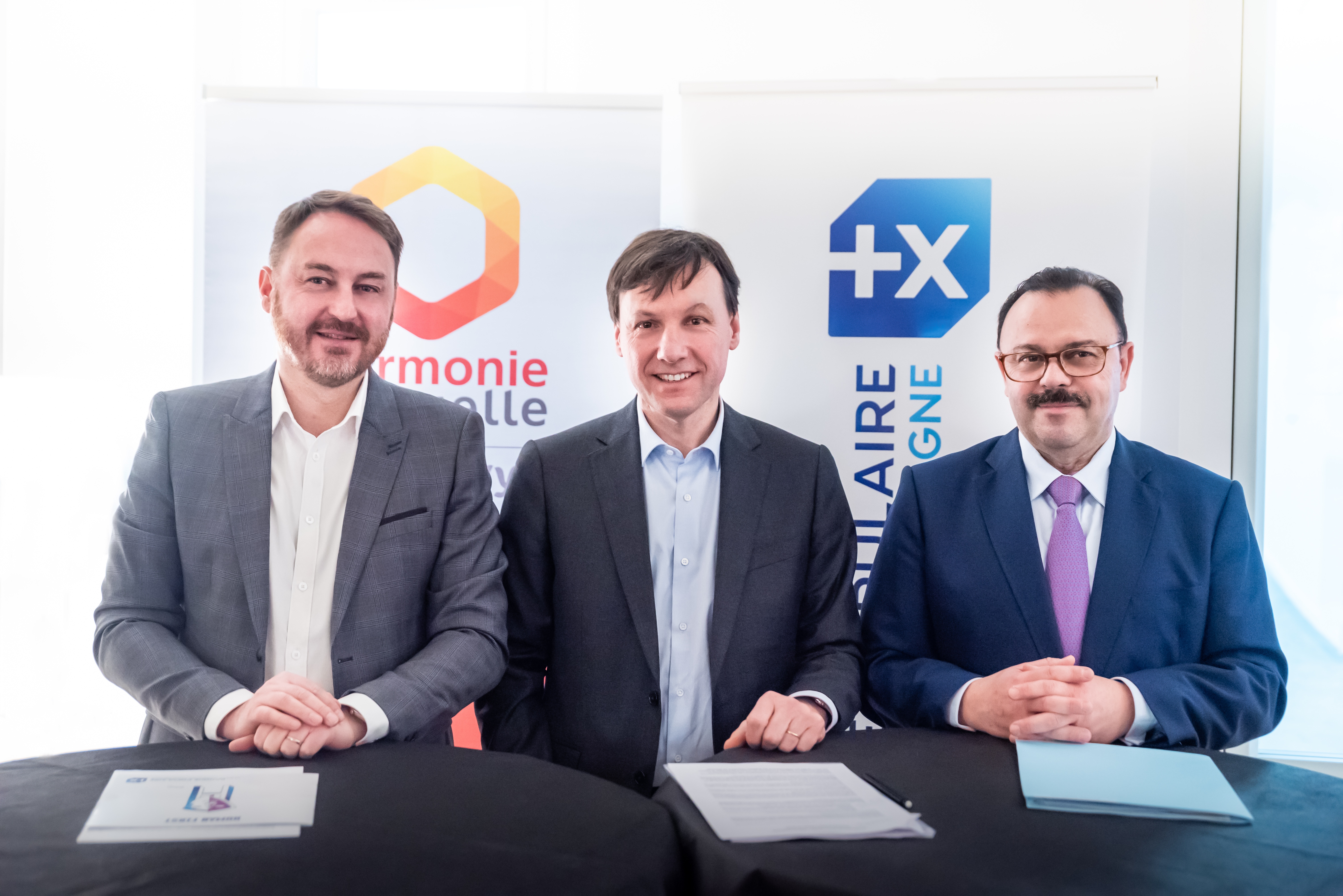 Photo - Première expérimentation en France du « check-up santé » avec un médecin répondant à distance  et  une infirmière aux côtés du collaborateur BPALC