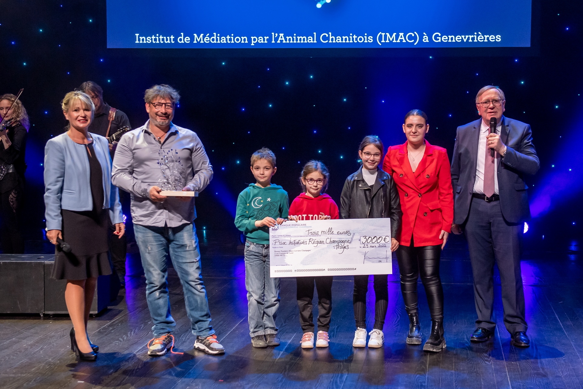 Lauréat 2021 - Institut de Médiation par l'Animal Chatinois (IMAC) (52).jpg