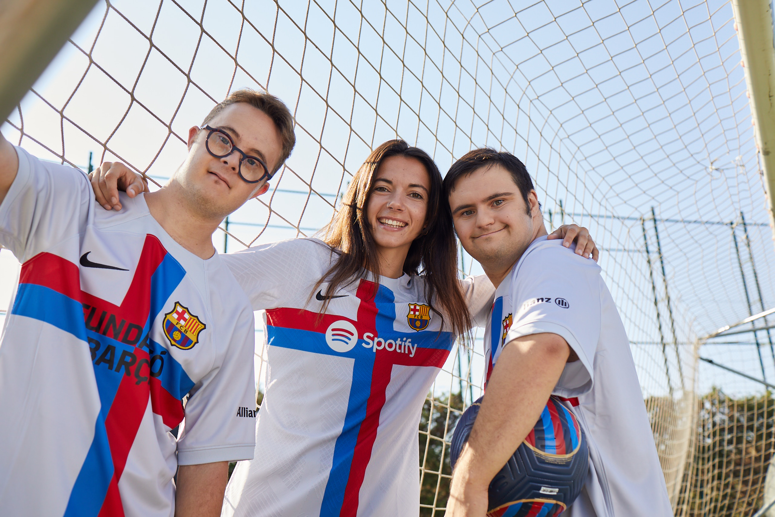 Allianz, patrocinador de la Liga Barça Genuine (3).jpg