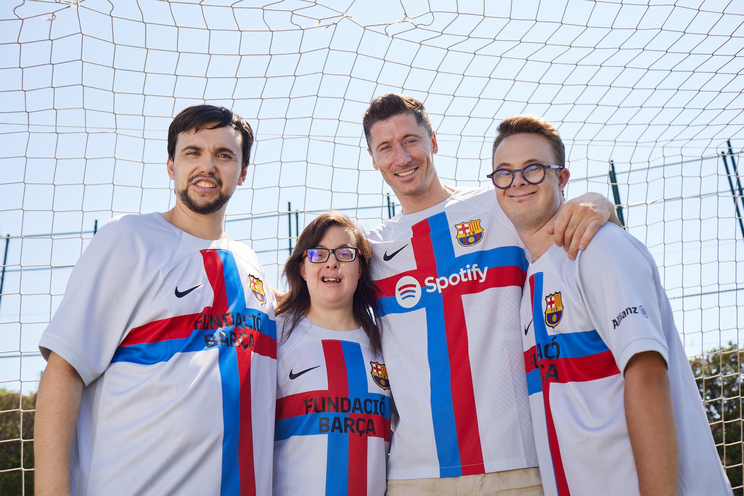 Allianz, patrocinador de la Liga Barça Genuine (1).jpg