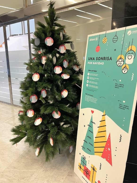 una sonrisa por navidad.jfif