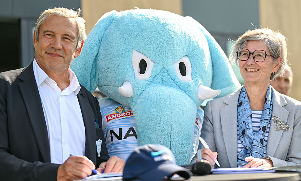 Racing92 Natixis.png