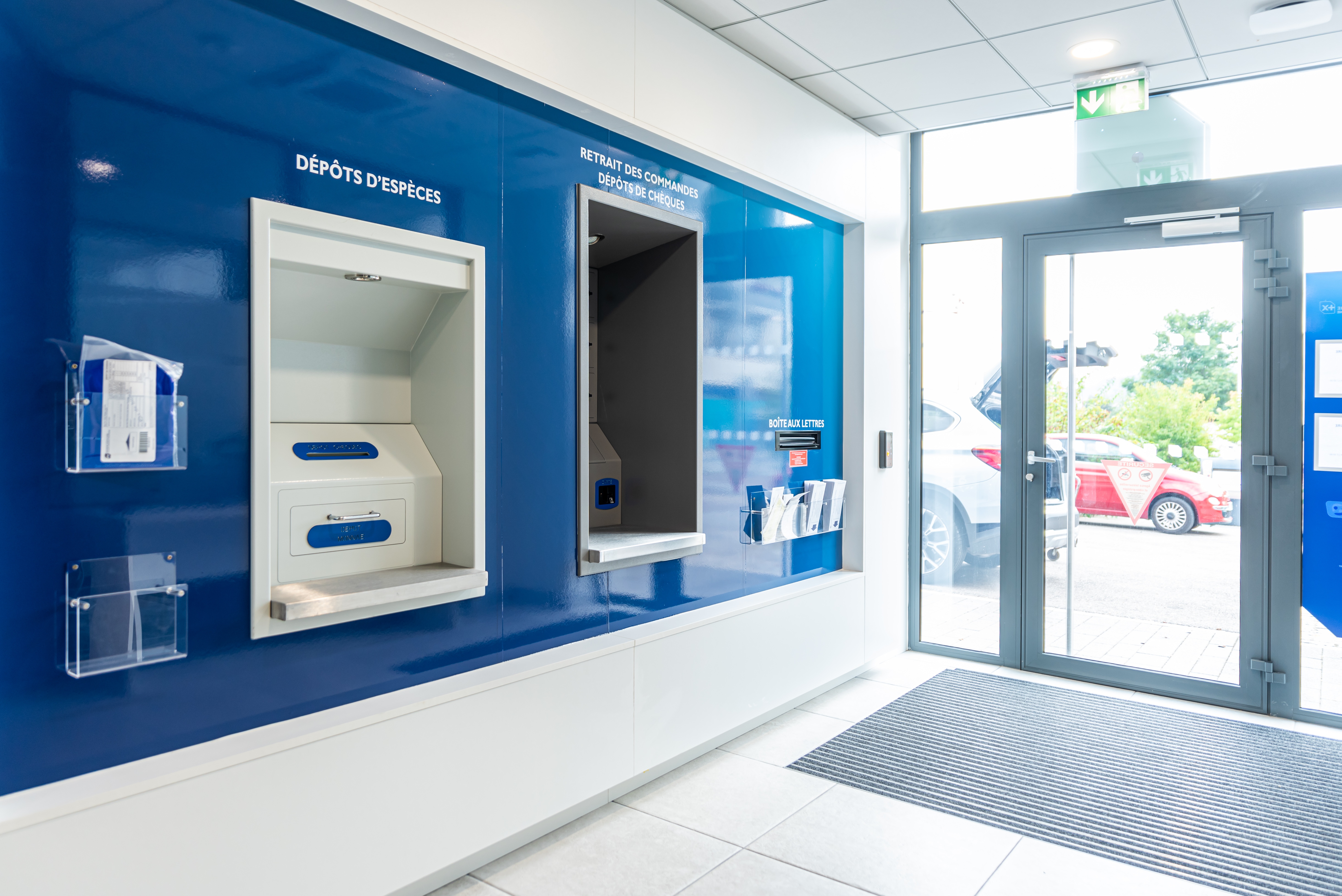 Espace libre-service accessible de 6h à 22h, 7 jours sur 7