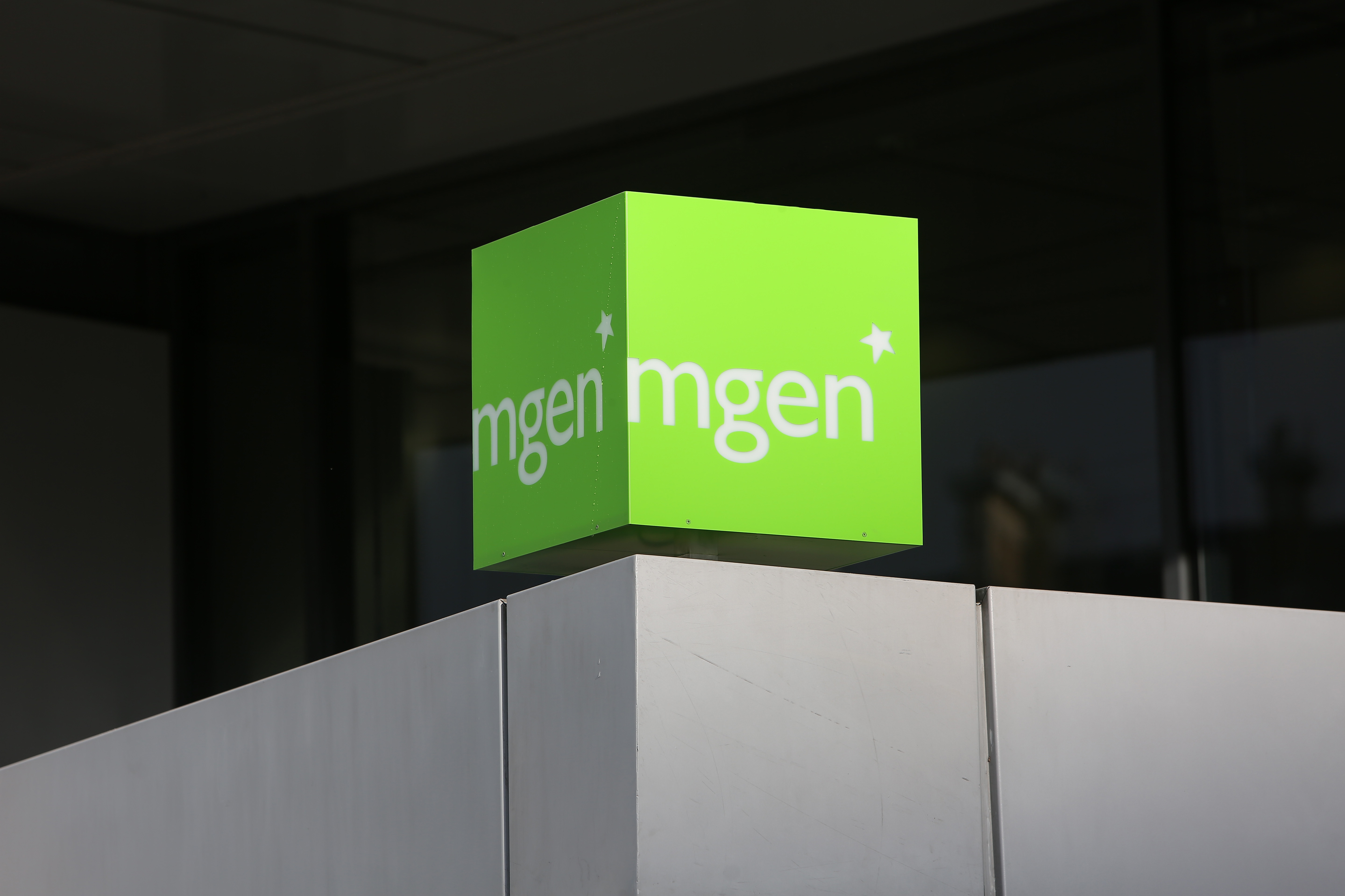 Photo siège MGEN logo.jpg