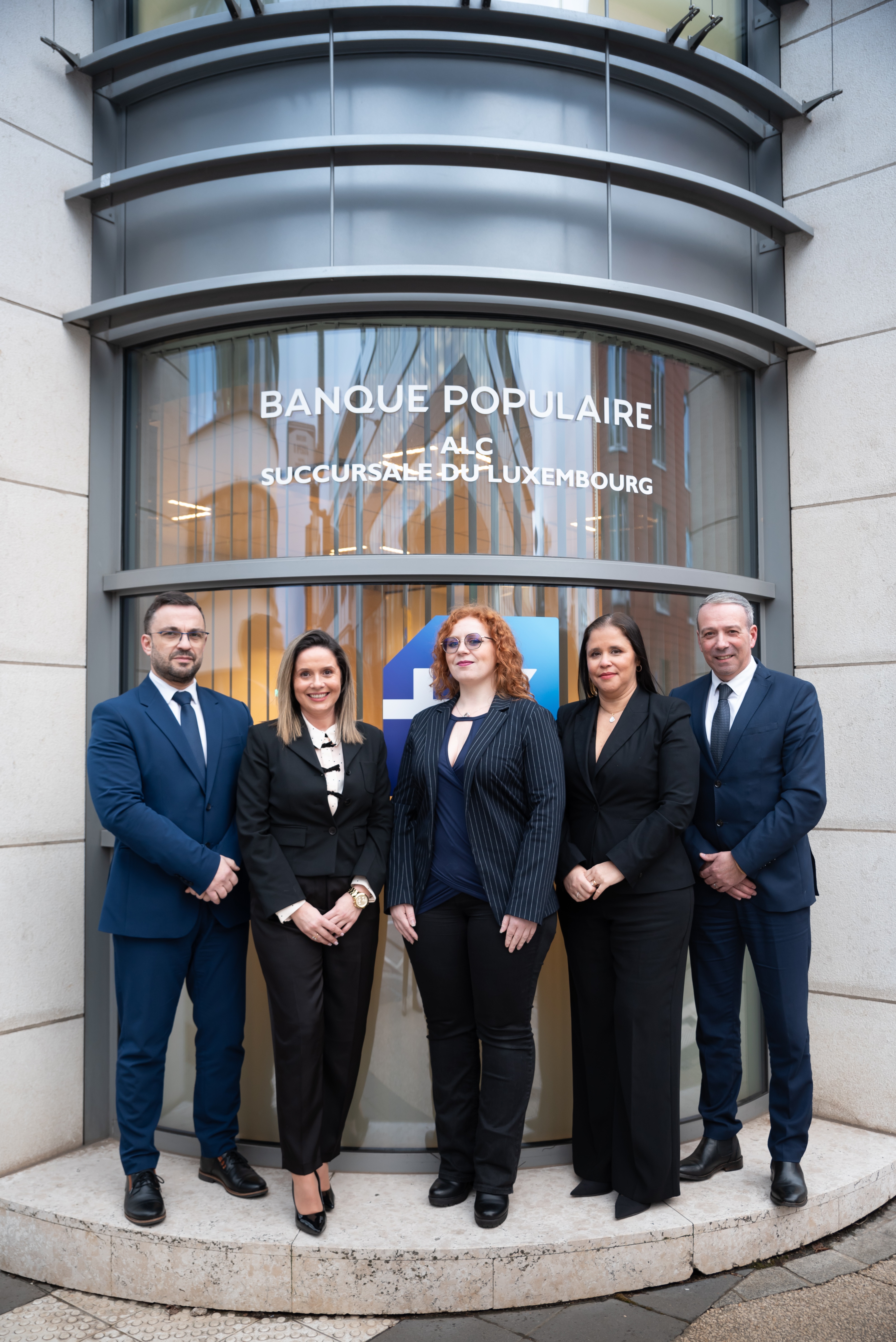 [Photo]  Toute l'équipe de l'agence des Particuliers