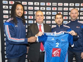 La Caisse d’Epargne, nouveau partenaire majeur des équipes de France de Handball