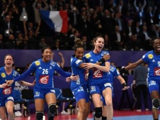 EHF EURO 2018 : la Caisse d’Epargne félicite l’équipe de France féminine pour son titre de championne d’Europe